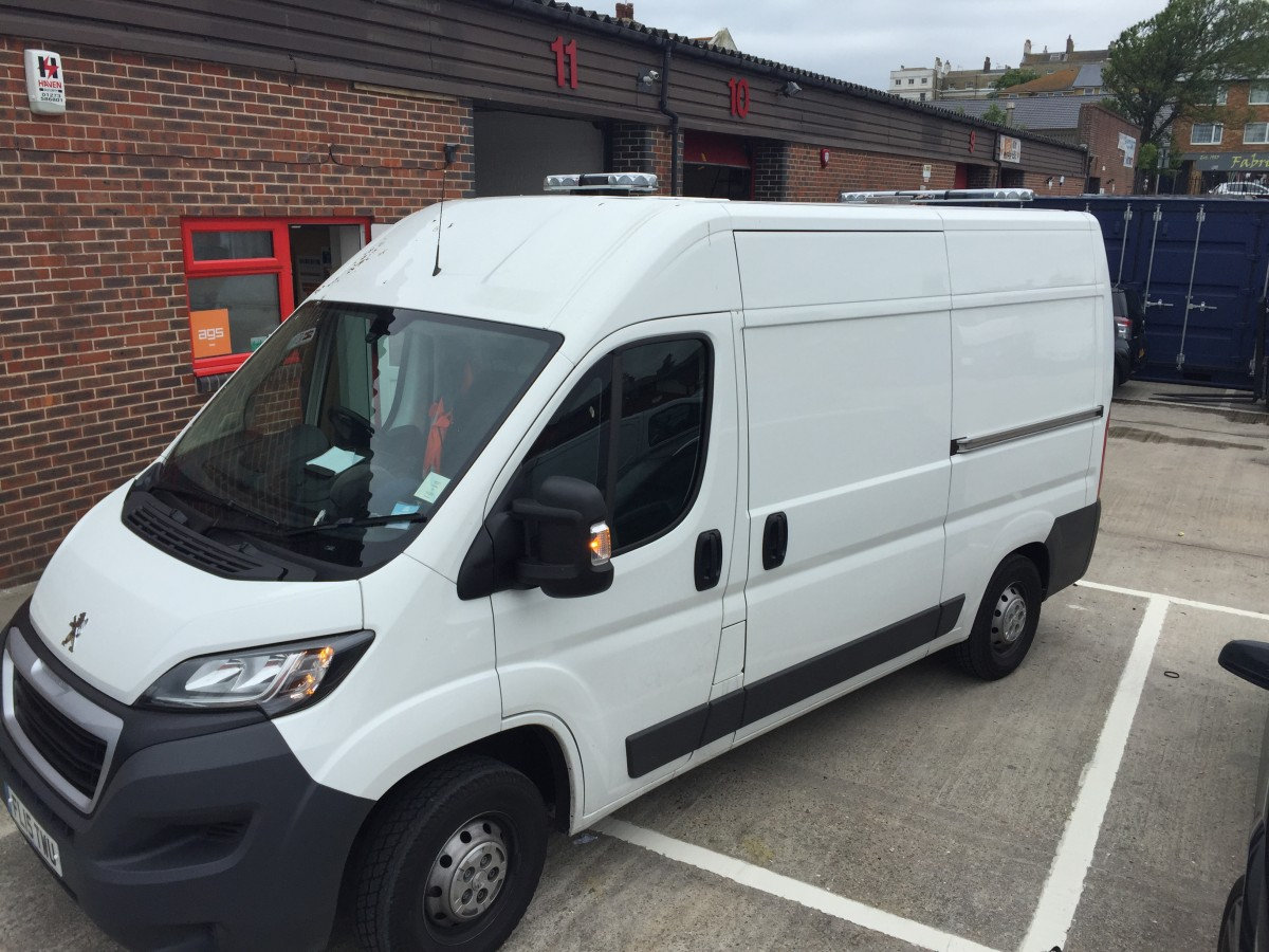 Vehicle tracker fitted to a Peugeot Boxer in Crawley