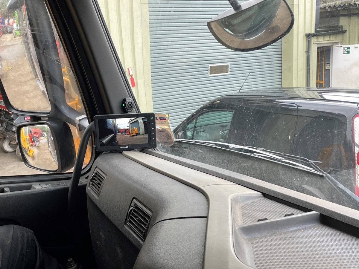 Dash cam fitted to a Skoda Octavia in Brighton